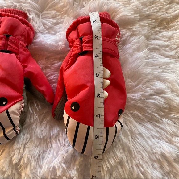 Fleece Lined Mittens - Picture 7 of 8